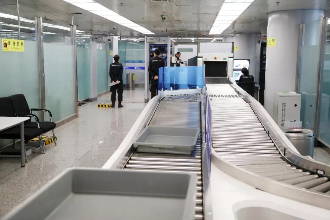 中船重工國內（nèi）首創智能旅（lǚ）客安檢係統正式投（tóu）入運營