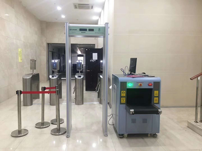 行李物品在x光安檢機的成像效果是怎麽樣的