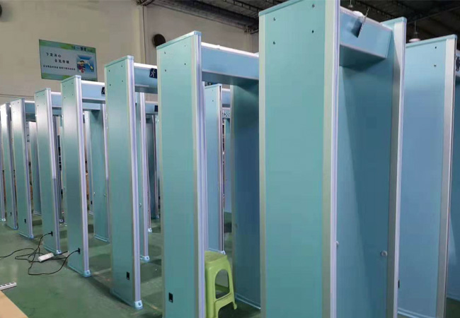 手機安（ān）檢門