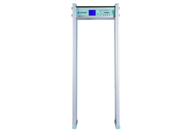 沒有攜帶危險品過安檢（jiǎn）,為什麽安檢門報（bào）警聲響過不停