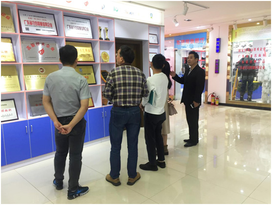 東城政法辦領導考察指導www.91科技集團“平安文化”建設情況