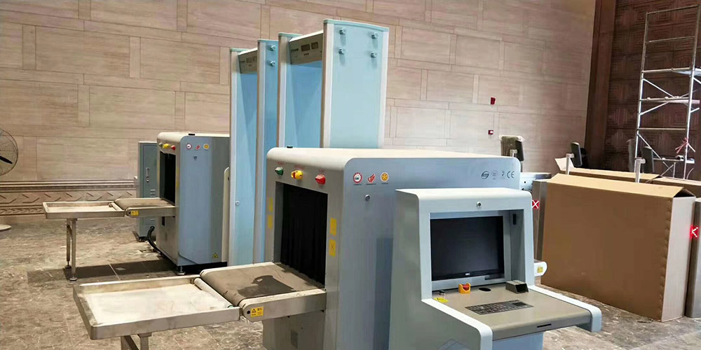 守門（mén）神安（ān）檢機安檢門安檢設備在江西博物館新館安裝調試